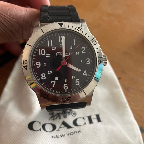 COACH RIVINGTON STAINLESS STEEL RUBBER STRAP WATCH - Picture 3 of 7